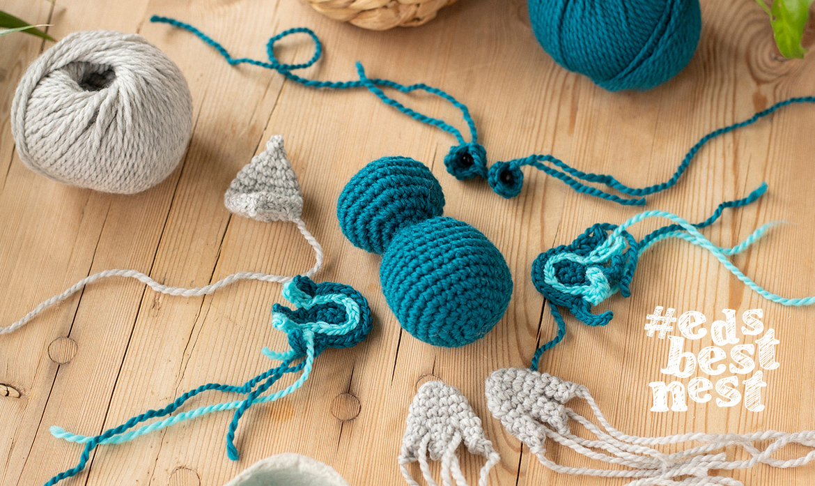 Summer photography competition crochet a mini bird and win